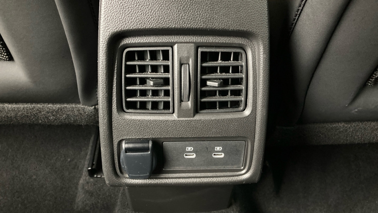 Renault Symbioz 1.6 E-Tech FHEV 145 Techno Esprit Alpine 5dr Auto Hybrid Estate